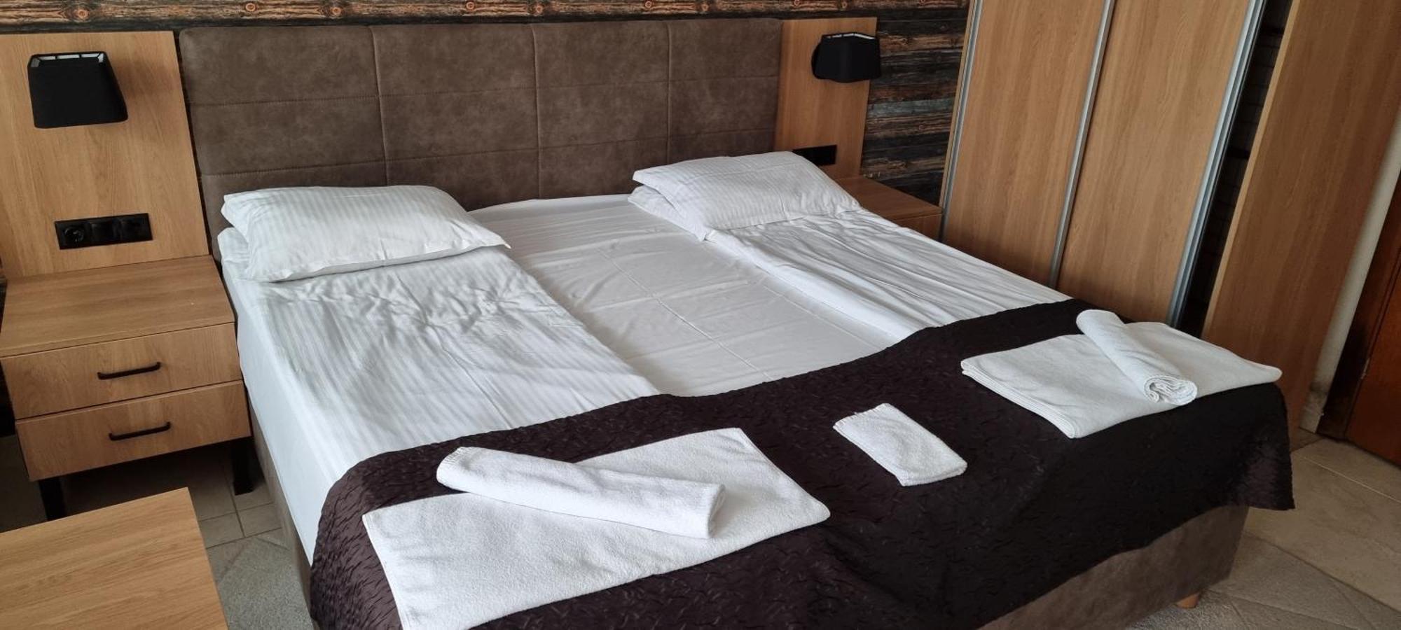 Luxurious Studios Nani 克兰内沃 外观 照片
