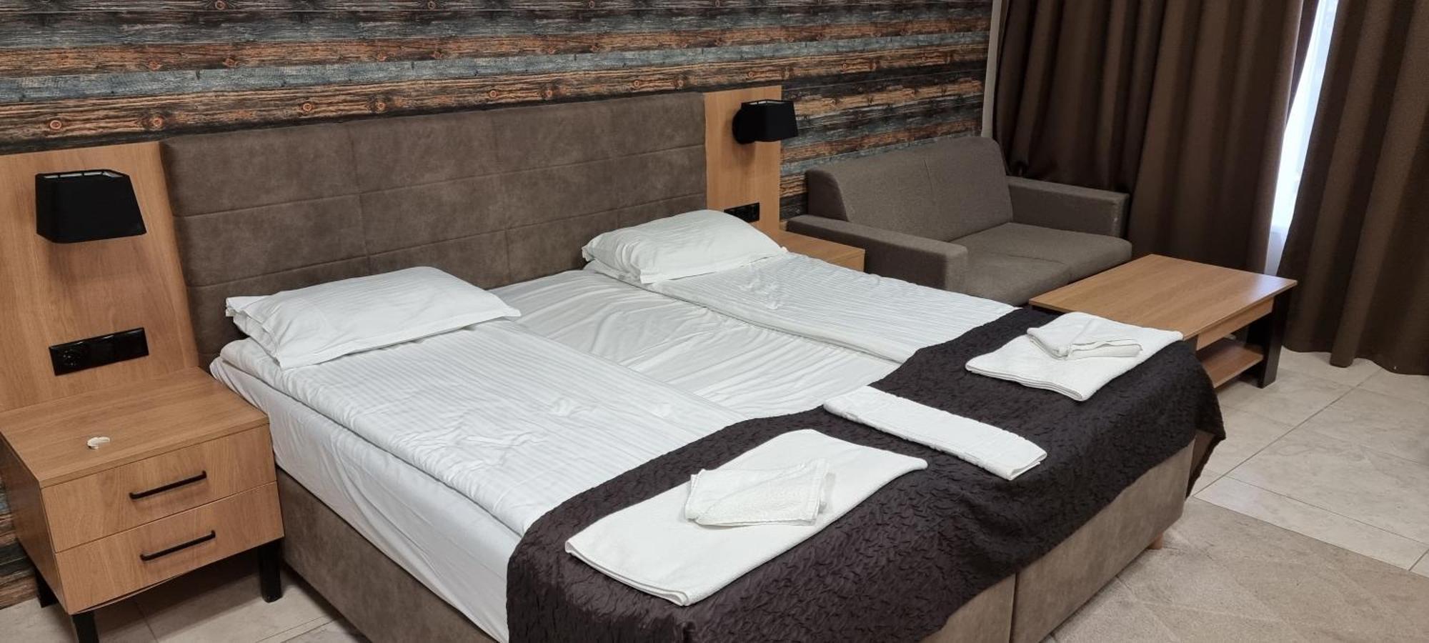 Luxurious Studios Nani 克兰内沃 外观 照片